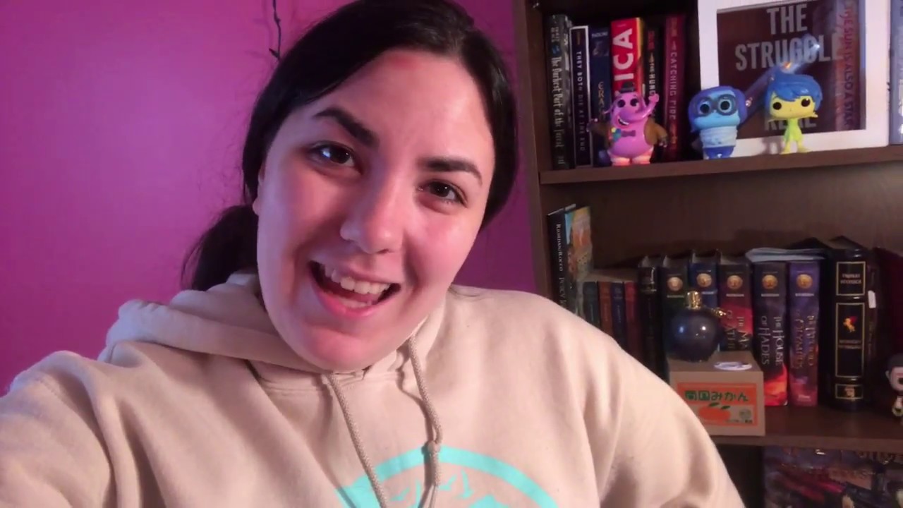 BookTubeaThon Day 1