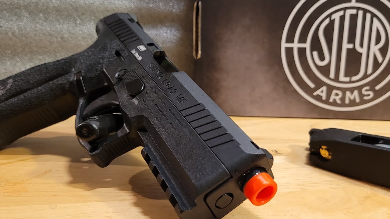 Steyr L9-A2 CO2 Airsoft from ASG
