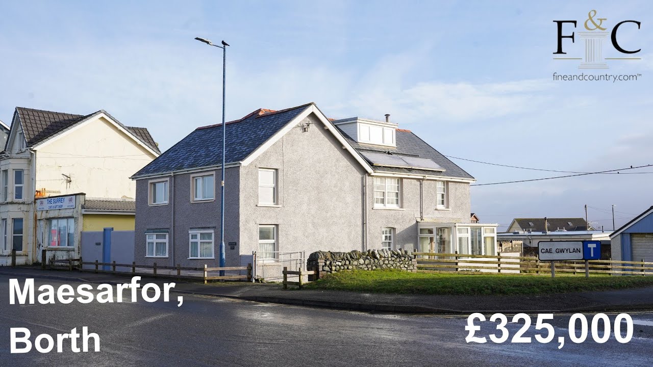 4 Bed Coastal Property For Sale in Borth, Ceredigion - Fine and Country West Wales