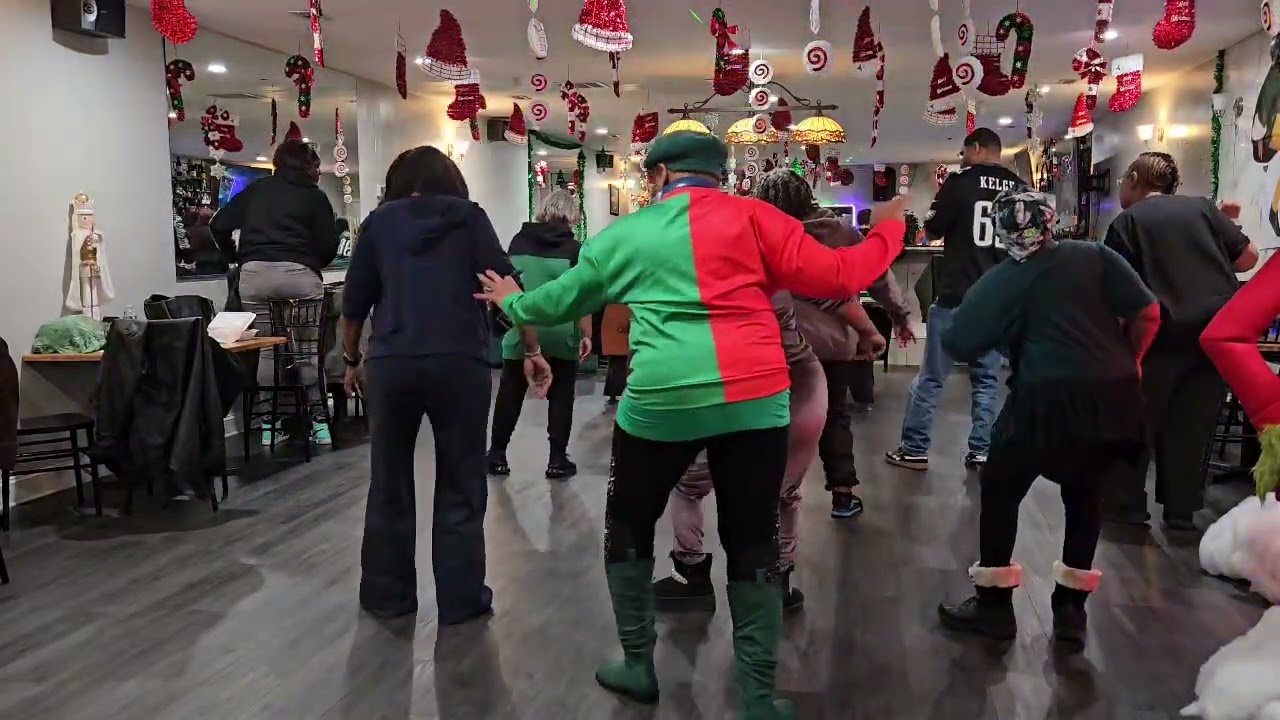 Sunday Linedance Wit Yolonda 12-28-25 