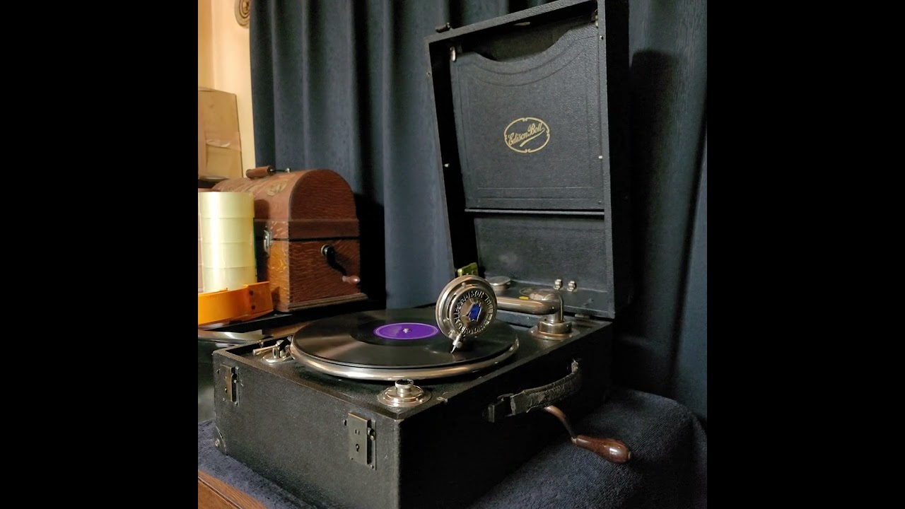 Pee Wee Hunt（ピー・ウィー・ハント）♪Tiger Rag♪ 1950年 78rpm. Edison Bell EB ｰ 247 phonograph.