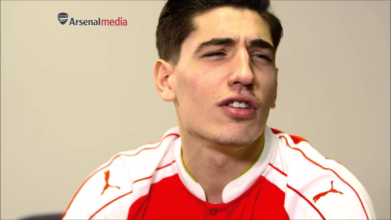 Hector Bellerin singing the Champions League song