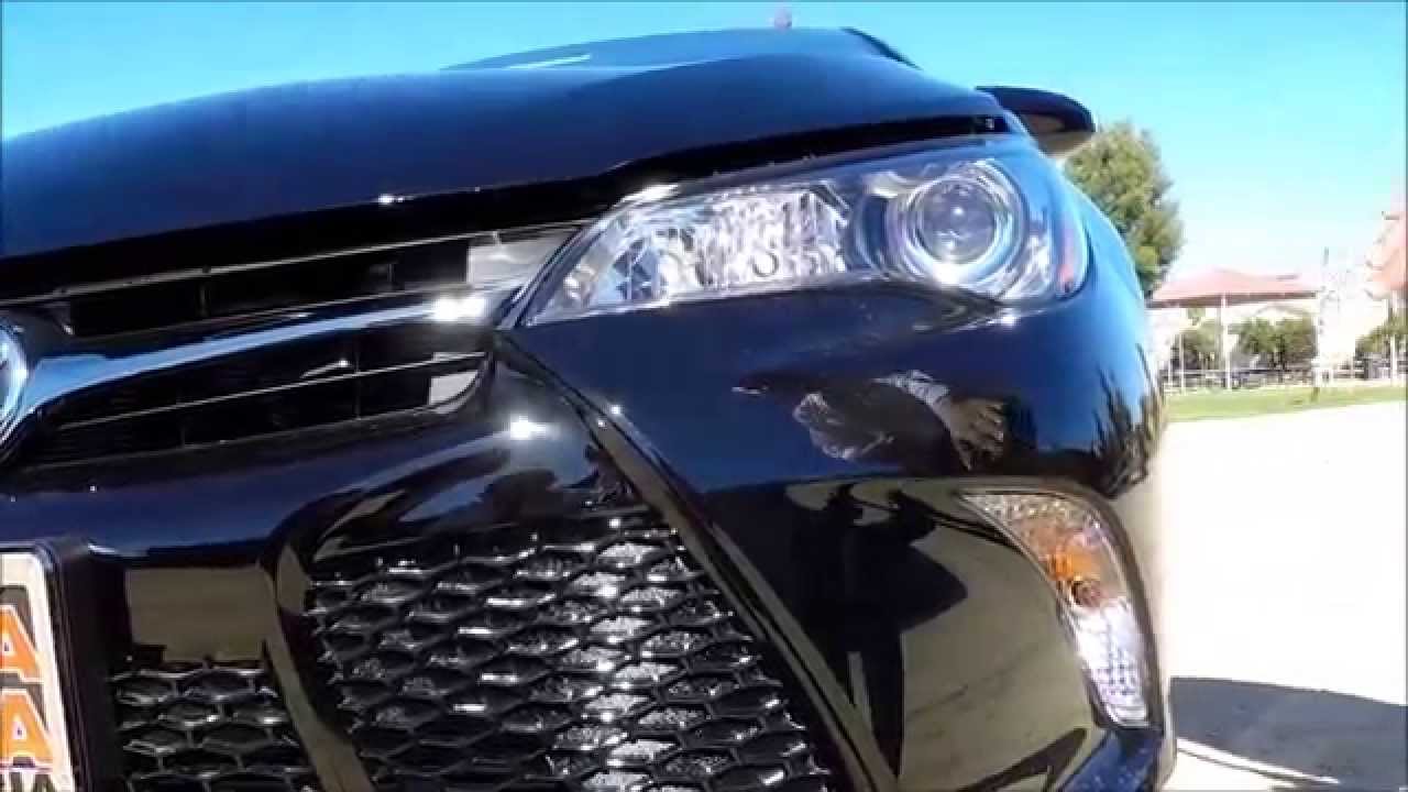 2015 Toyota Camry SE Test Drive Review