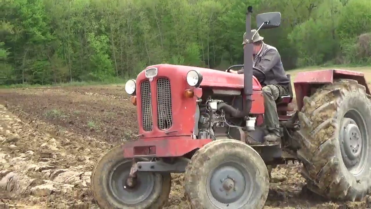 Traktor #IMT 558 Oranje