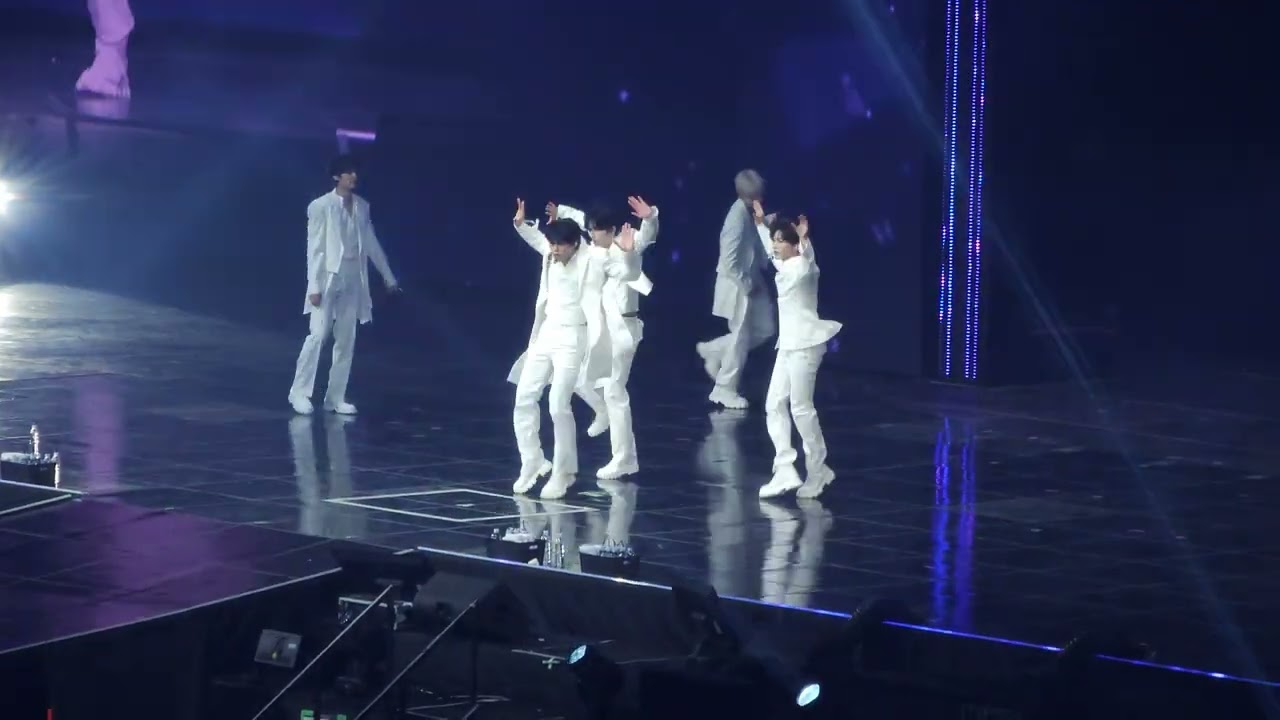 260315 ZEROBASEONE (제로베이스원) - ICONIK