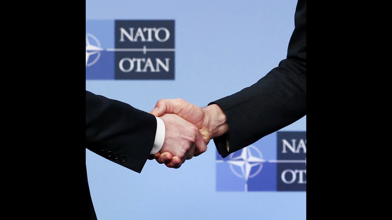 “NATO 3.0”: EUA “autorizam Europa a ter Exército próprio para se defender da Rússia”