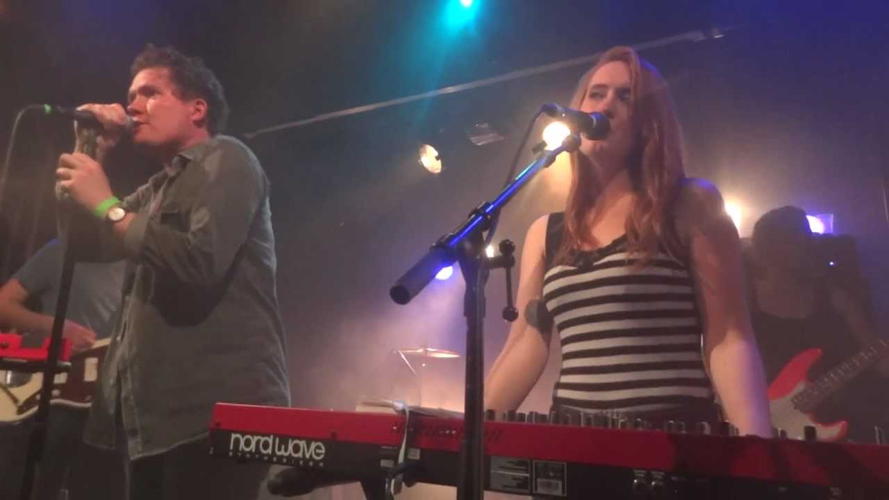 Los Campesinos - You! Me! Dancing! - Live @ La Flèche d'Or - 02-04-2012