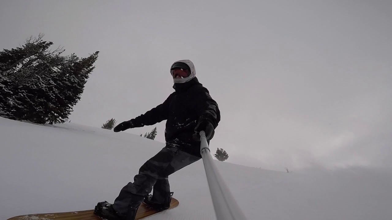 Old Guys Rip Too Review the 2020 Cosa Nostra from Arbor Snowbards