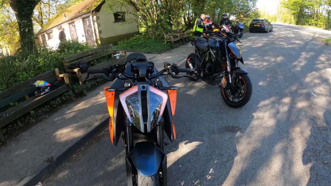 Ktm Superduke Comparison Gen 3 vs Gen 2 | £6000 for exhaust!!