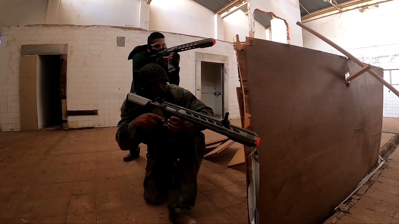 Entrada em compartimento (Airsoft)