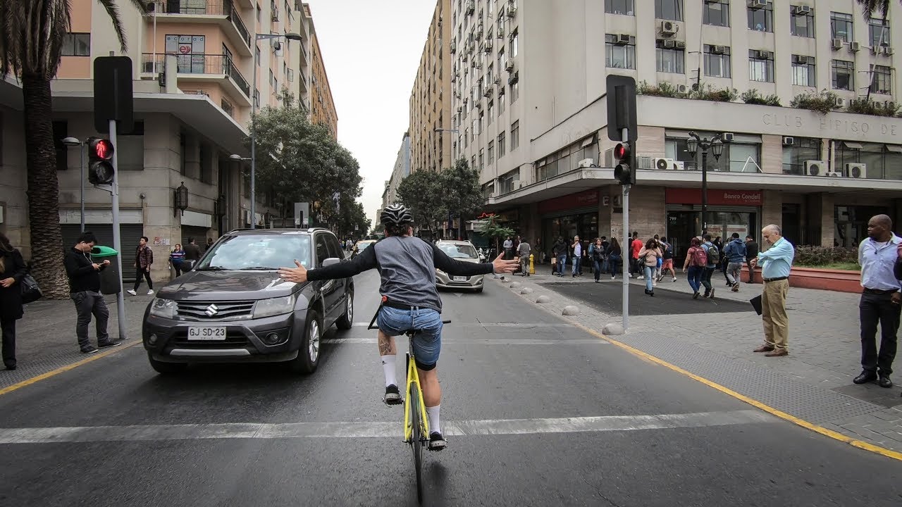 Maximilian Skill - Fixed Gear Chile