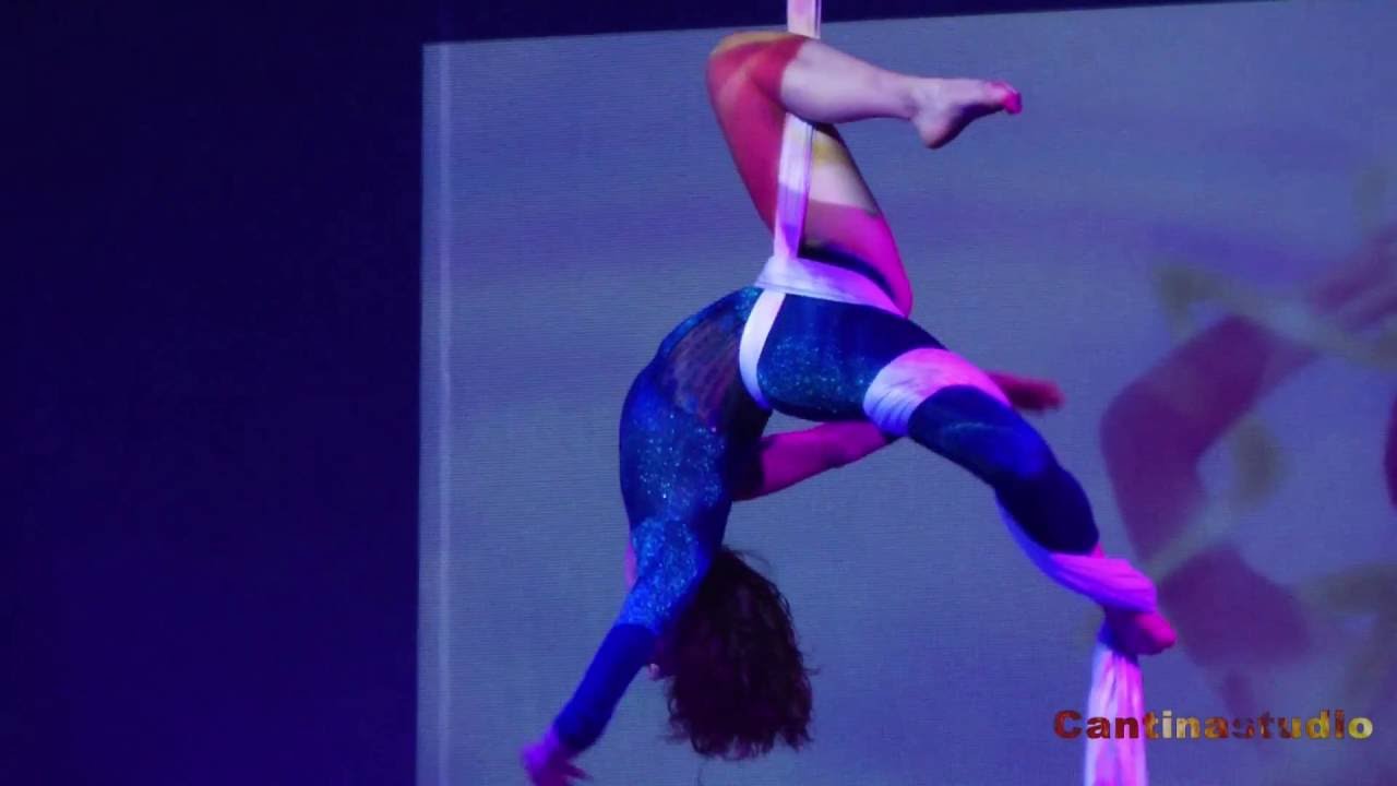 Danza aerea tessuti  Daniela Migliorero