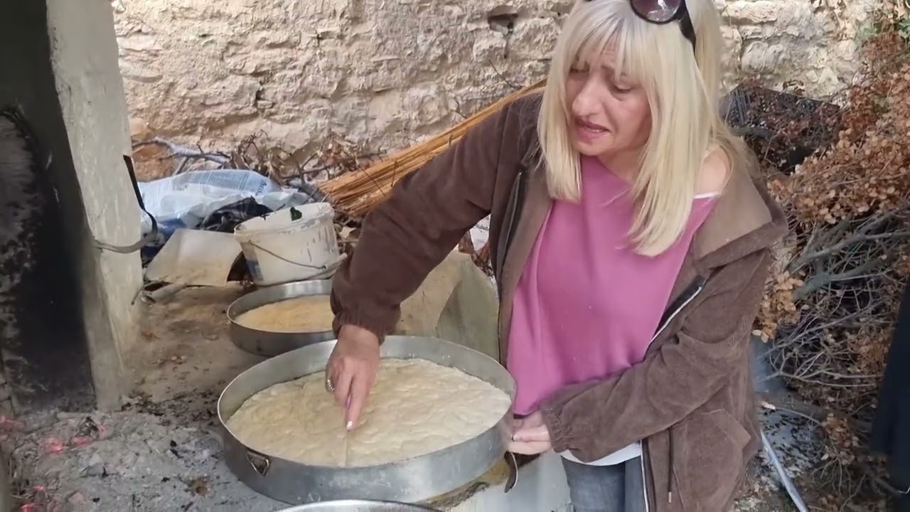 Στο Πικερνι   .... Παραδοσιακός  Φούρνος 
