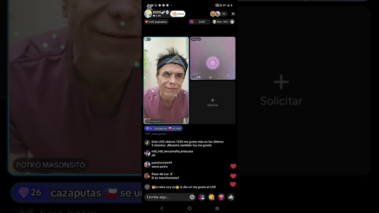 Un tal Dios entrevista a Potro en su trono galáctico
