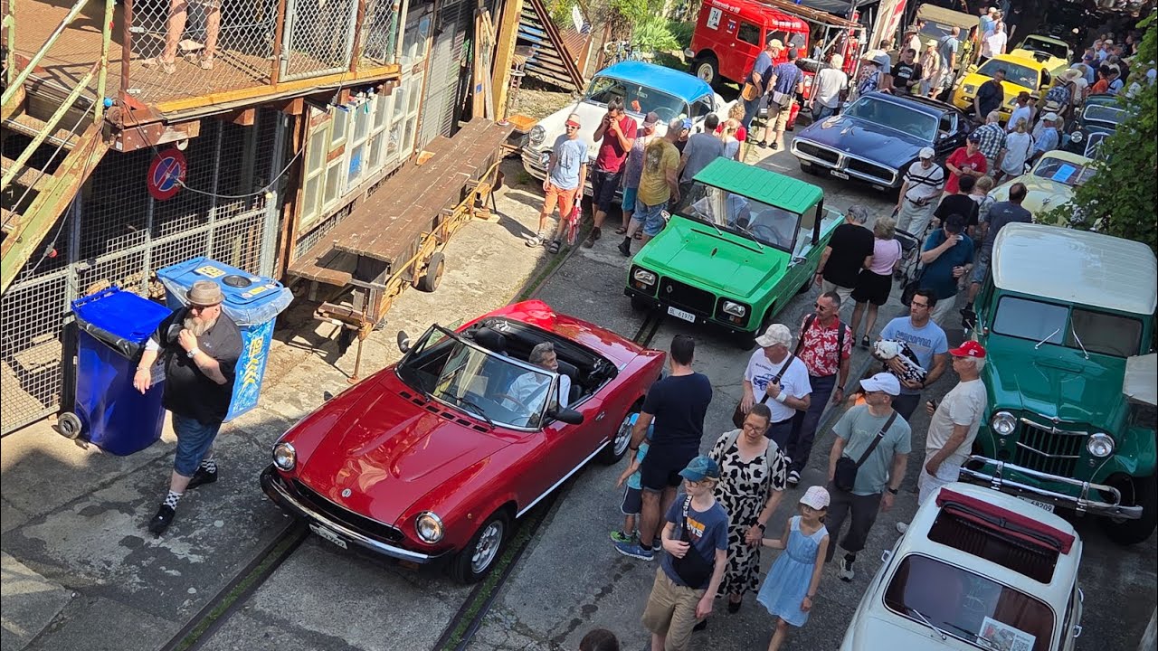 Oldtimer im Walzwerk, Münchenstein/BL (Schweiz) | 09.08.2025