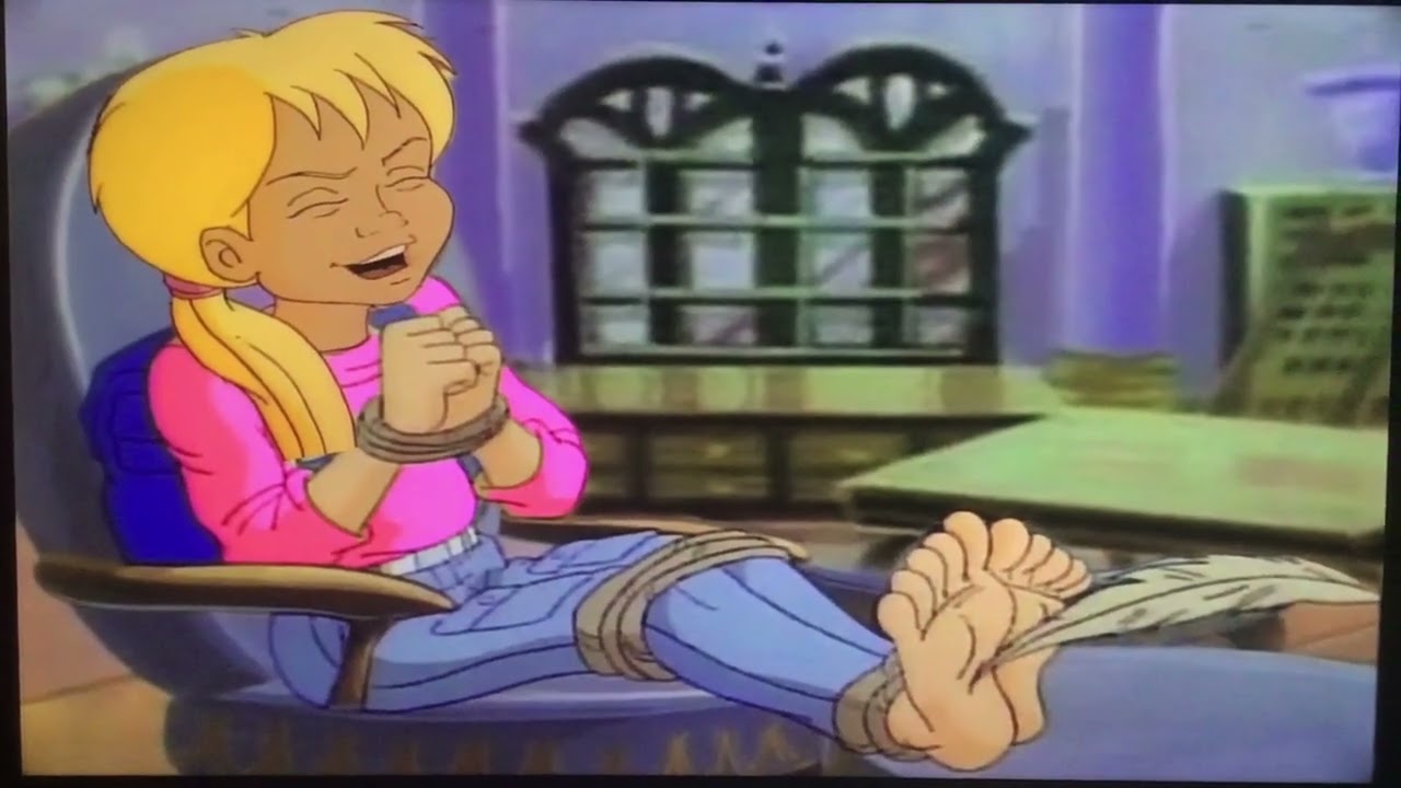 Caitlyn: (laughs) I’m very ticklish. That Tickles