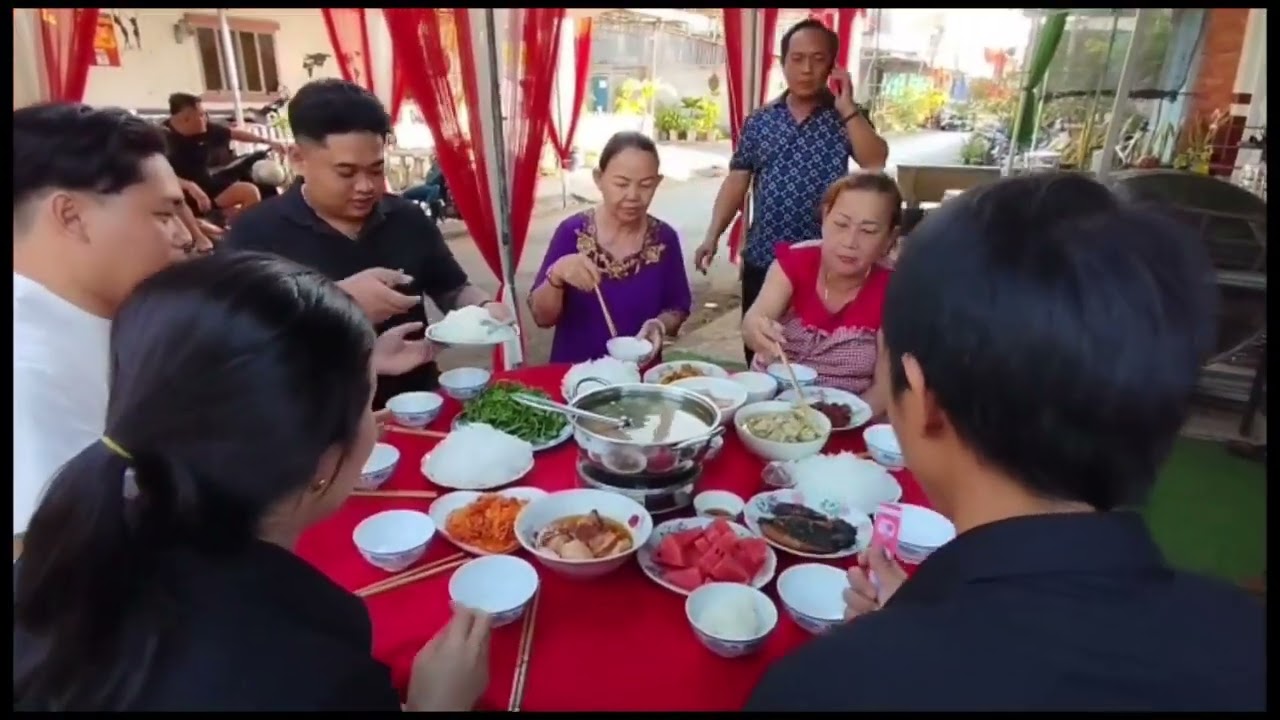 ca khúc . Chỉ Có Bạn Bè Thôi . tiếng hát Thịnh Vượng !