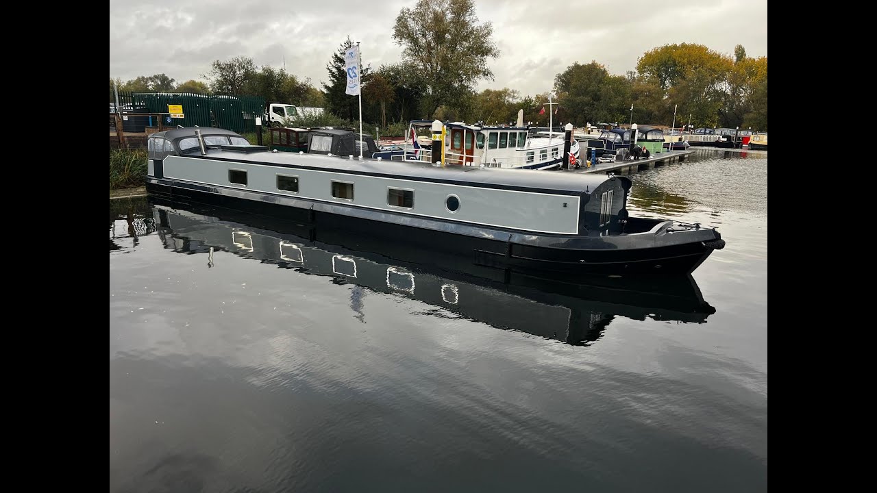 Collingwood 72&times;12 Widebeam Hampton Open Bow &ndash; Black Betty Year 2023 Price &pound;184,950 inc VAT