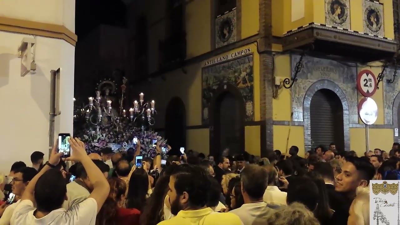 Procesión Pastora de Triana Sevilla 2022.