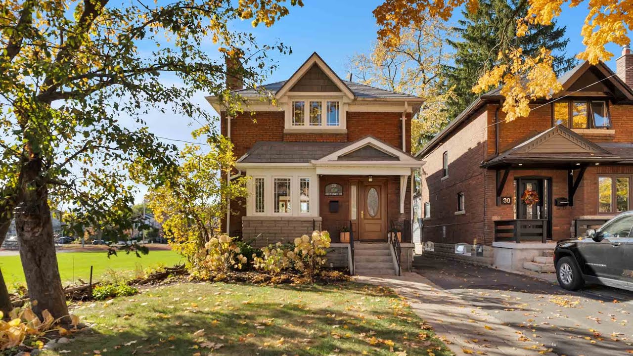 28 Eleventh Street, Etobicoke
