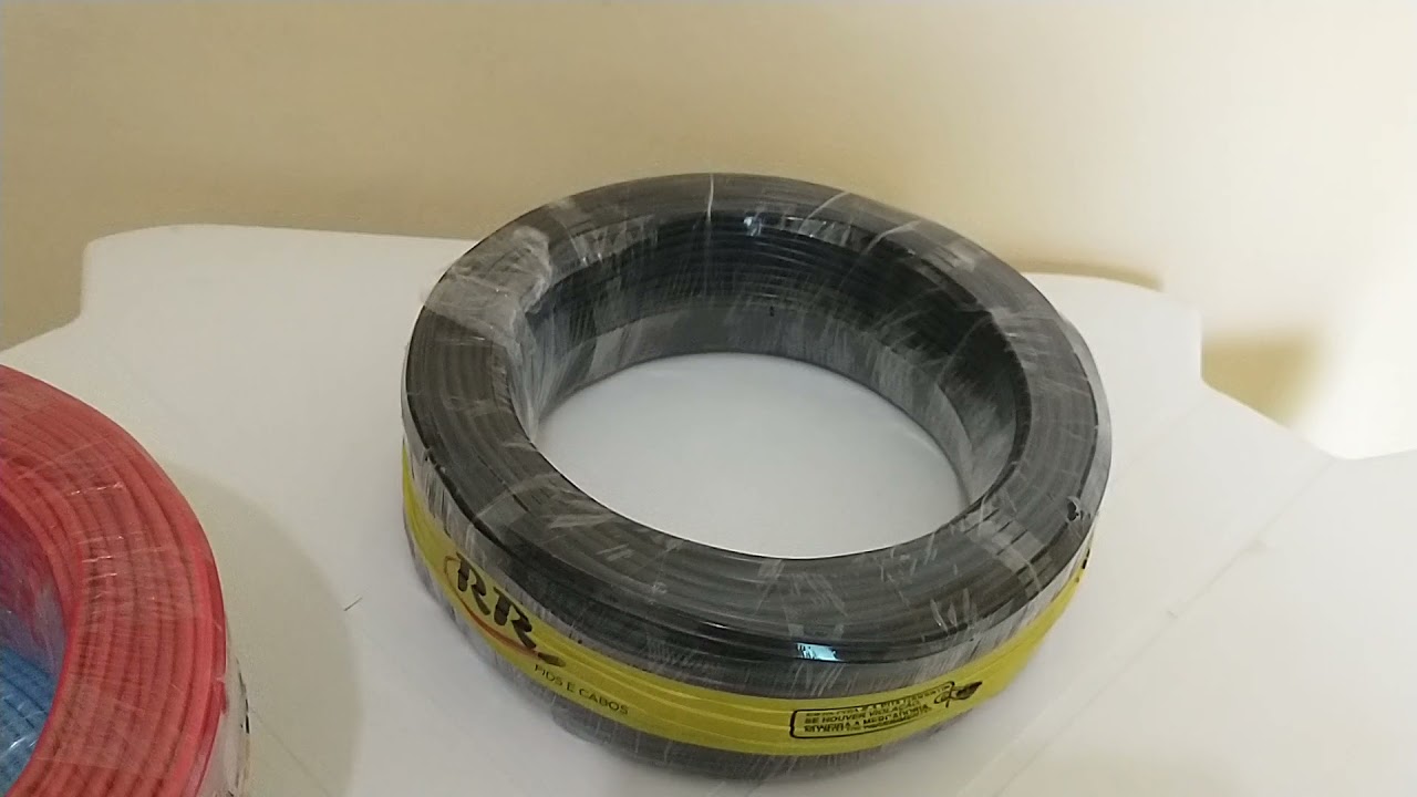 Peça de Fio Flexível 2,5mm , Rolo com 100 metros, Fiilvalle Safety RR Fios e Cabos