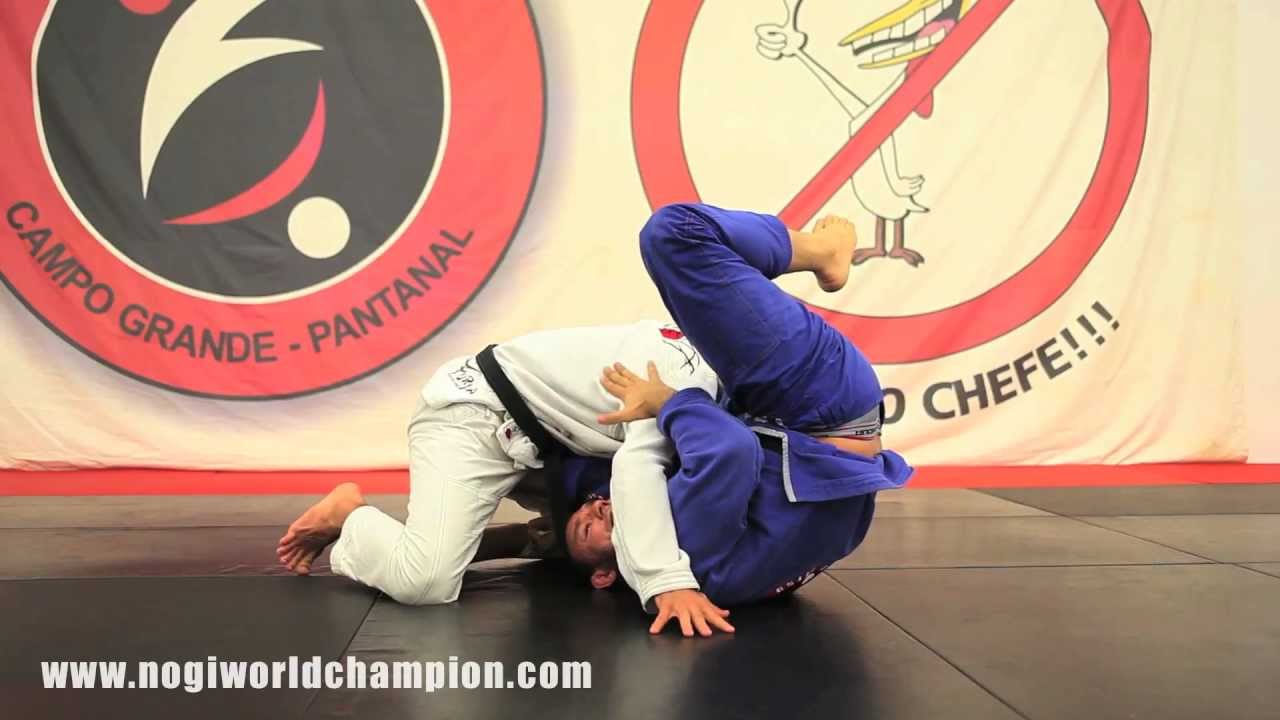 Jiu Jitsu Videos - Roberto 