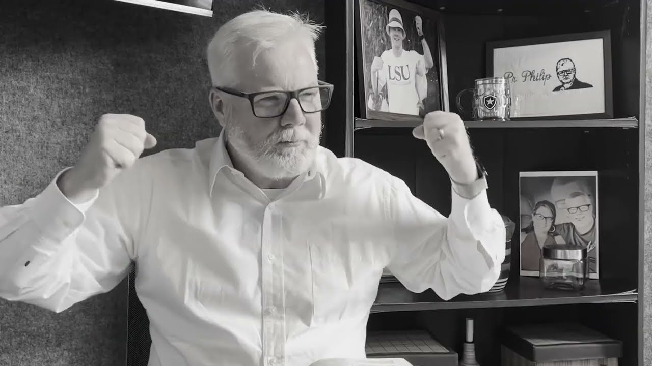 ILAN CHURCH // 22 Anos - Philip Murdoch