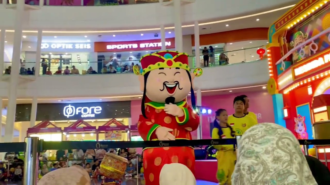 Nonton barongsai di mall resinda 