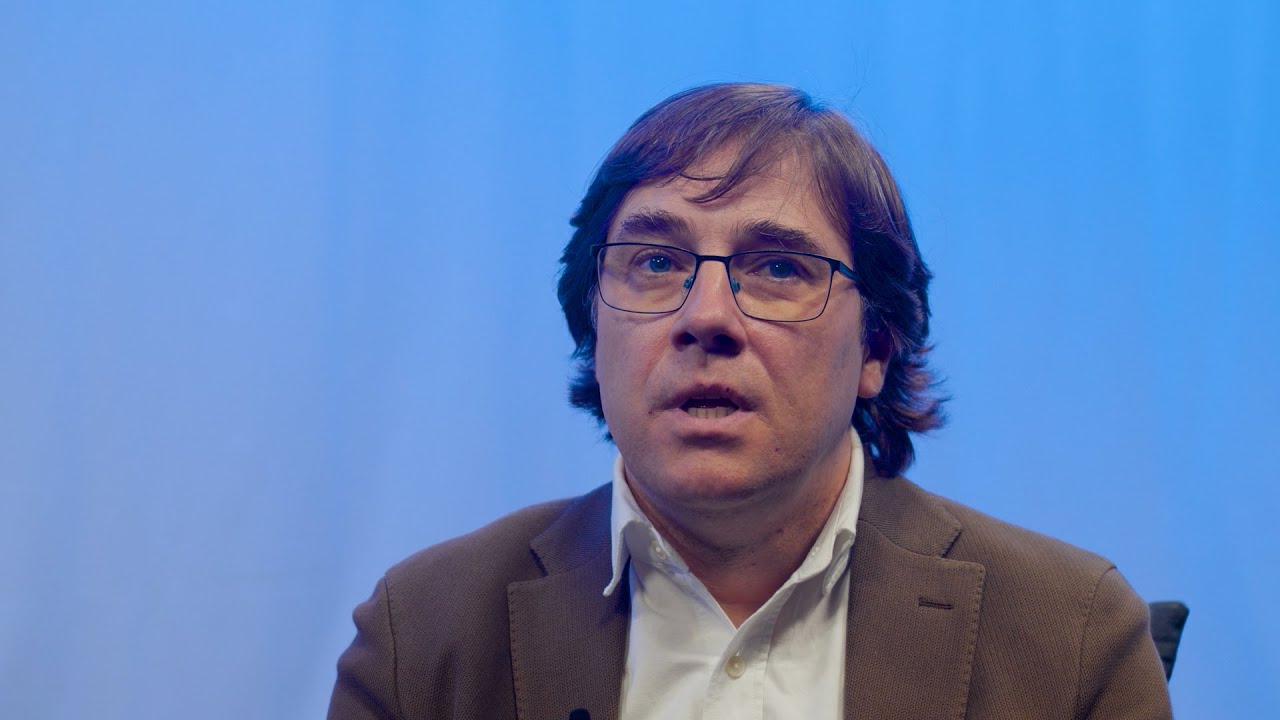 Conversación con Carlos Polimón