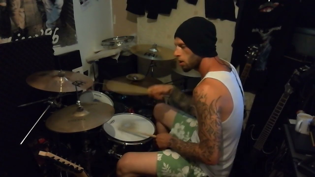 Snot - Stoopid - Drum cover.....nearly.