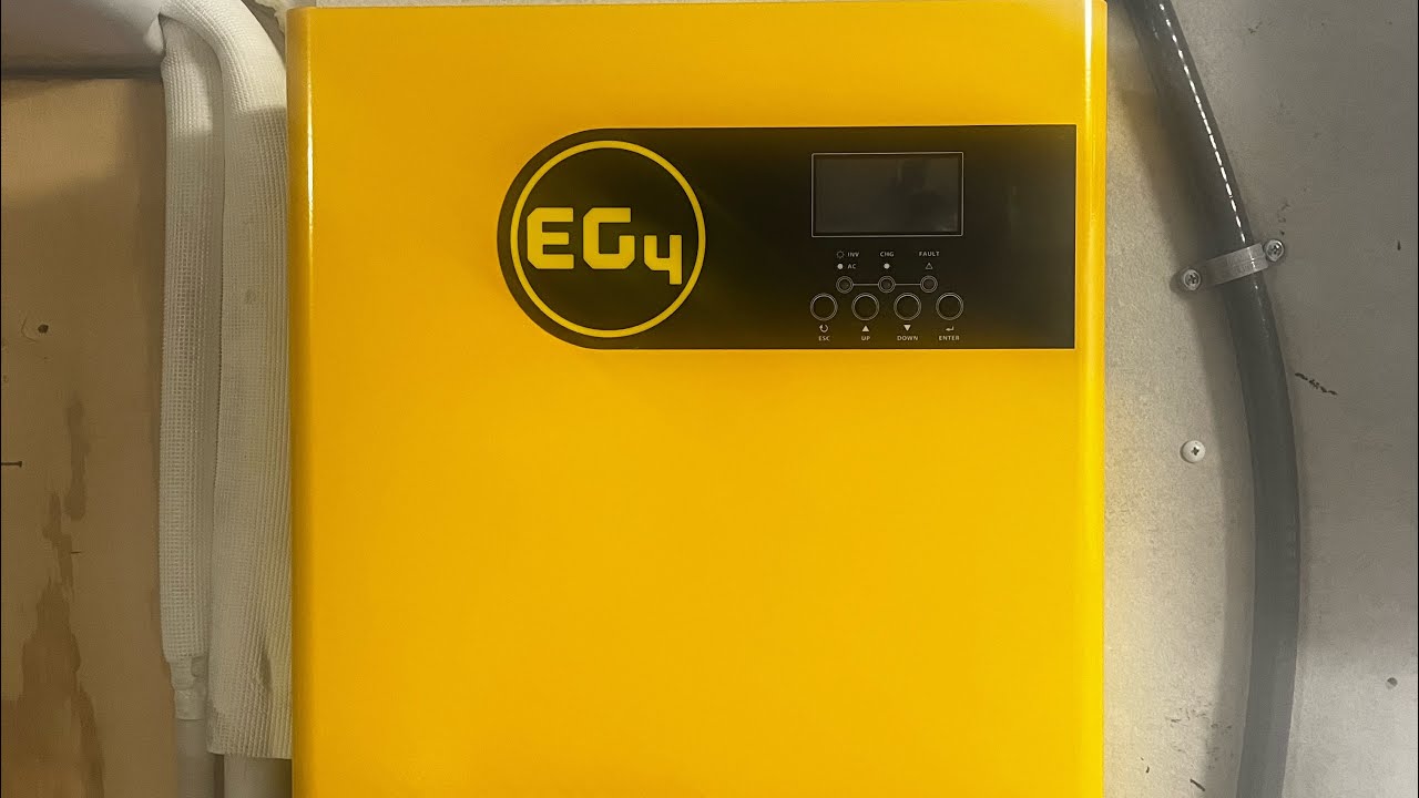 Распаковка автономного инвертора Signature Solar EG4 48 В-3000EHV со встроенным параллельным комп...