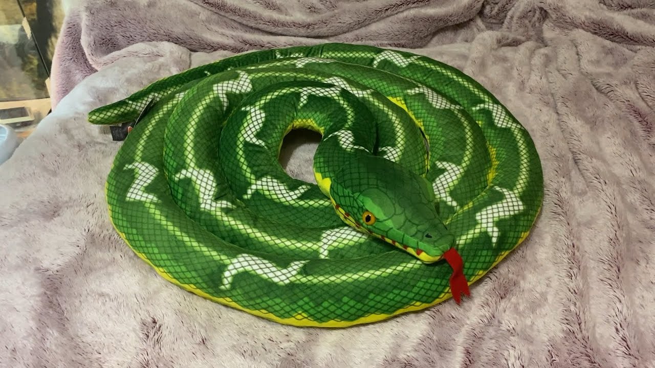 Melissa & Doug Giant Boa Constrictor Snake Plush Unboxing!
