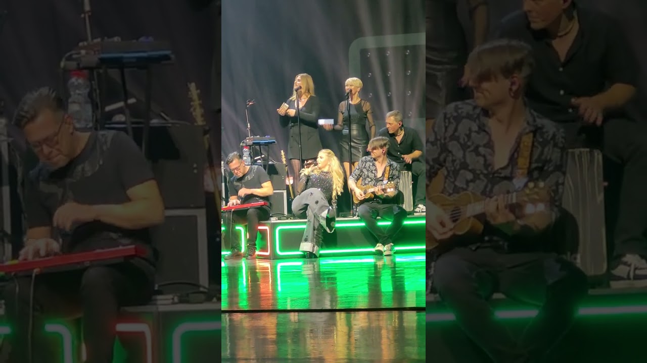 Beatrice Egli -Matterhorn ,am 07.11.2023 in Starlight Express-Theater Bochum
