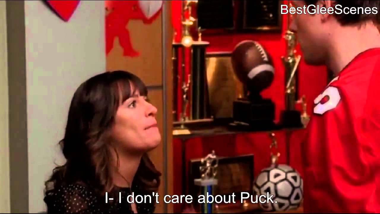 GLEE- Rachel Goes To Finn's Kissing Booth | Silly Love Songs [Subtitled] HD