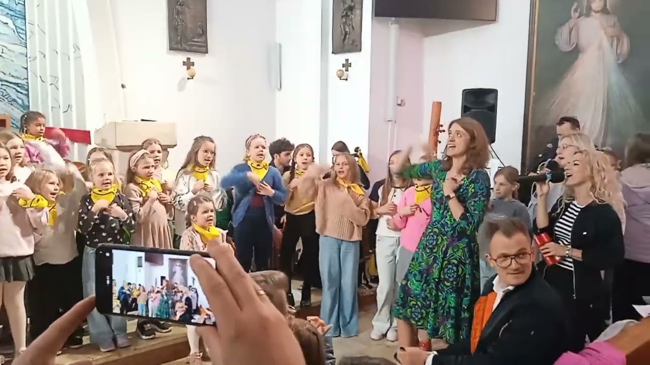 kościół, wieś Otrębusy, 5.10.2025