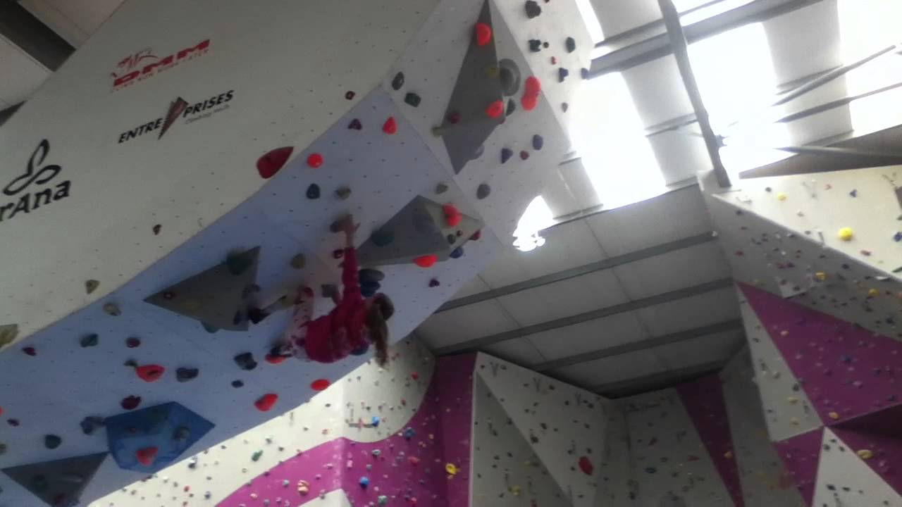 The Boardroom Psicobloc - 9 year old Abi climbing