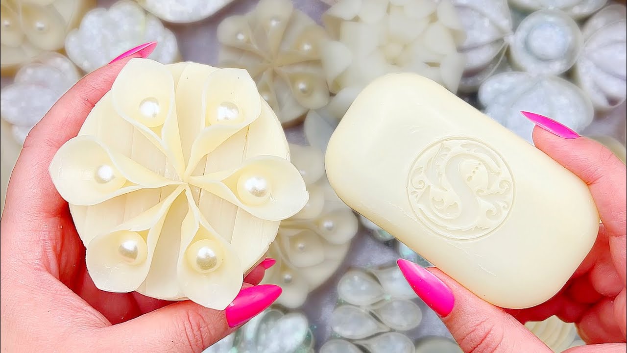 ODDLY SATISFYING ASMR VIDEO CRUSHING FOAM SOAP GLITTER BOXES with starch clay cracking 바삭한  소리 예술