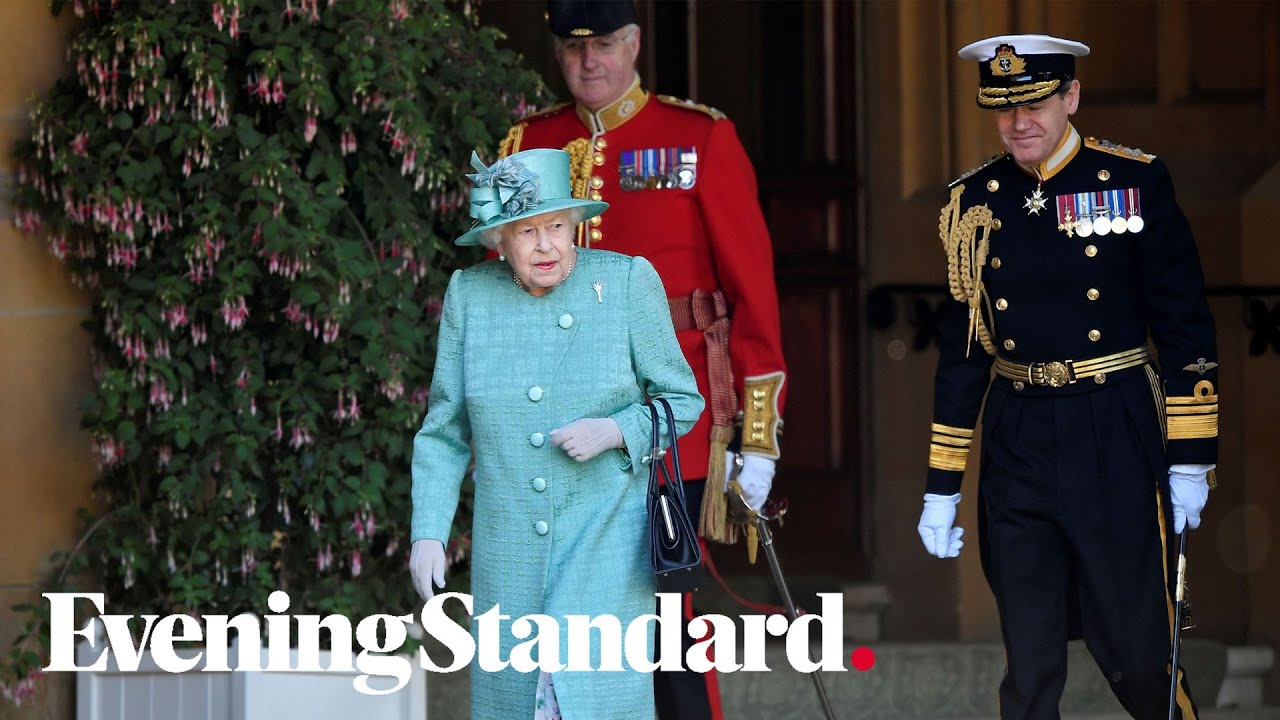 UK Royals: The Queen's Birthday celebrations begin at Windsor