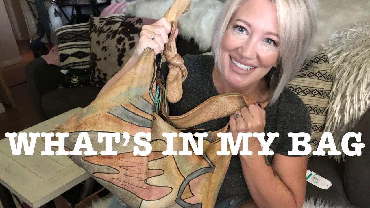 What's In My Bag! Purse Clean Out!