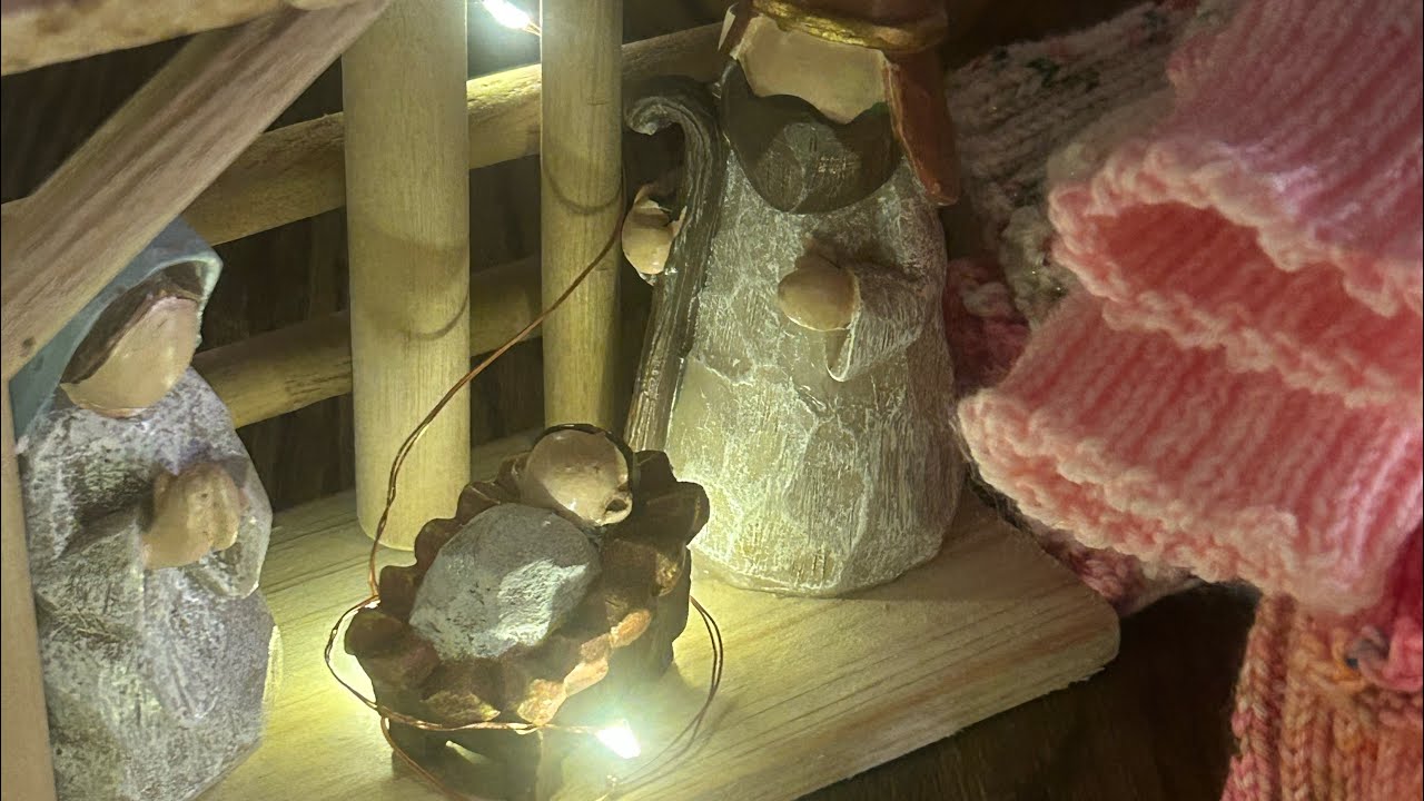 Тот, где полно рождественских 🎄 носков 🧦