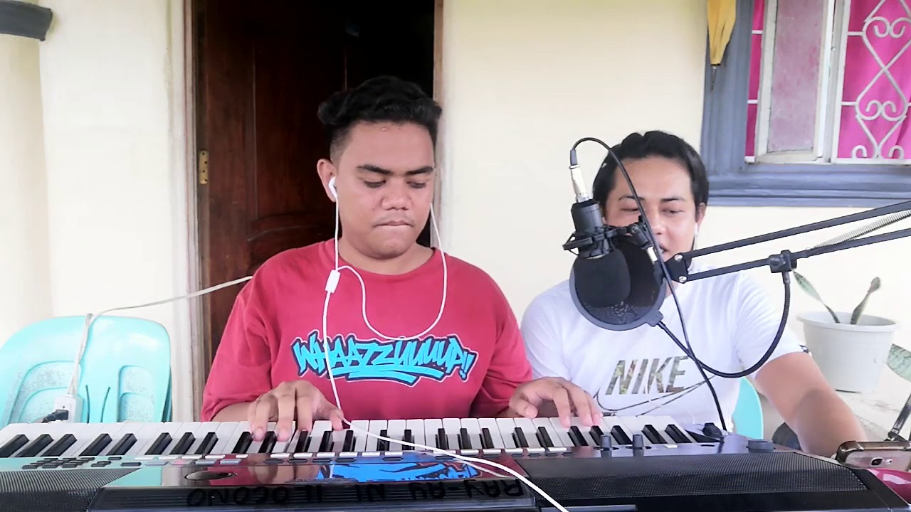 Let Me Be There cover with Roldan Bagullo | Madam Tonyang