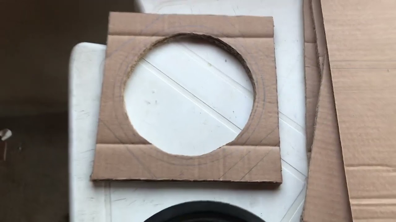 Nova Bob vindo aí mini paredão de papelão 🔊