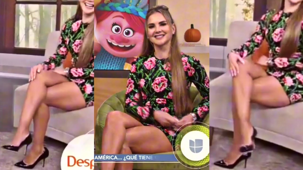 Ximena Cordoba - Floral Dress 🤯🤯🤯