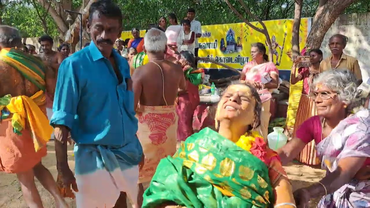 தீ பந்தம் ஏந்தி சாமி ஆட்டம்🔱 தங்கம்மனுக்கு சூரை TM PURAM 