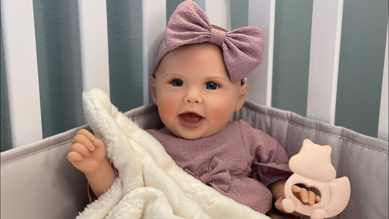 Box Opening of Paradise Galleries Baby Nora!