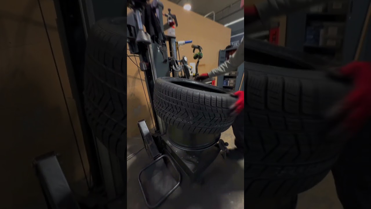 Installing new tires on the 22 inch rims for the Mercedes GLE 53/63 AMG 🛞 #or24 #mercedes #gle53amg