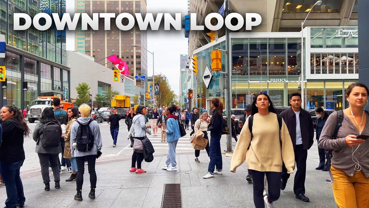 Walking Toronto's Downtown Loop from Union Station in October 2022