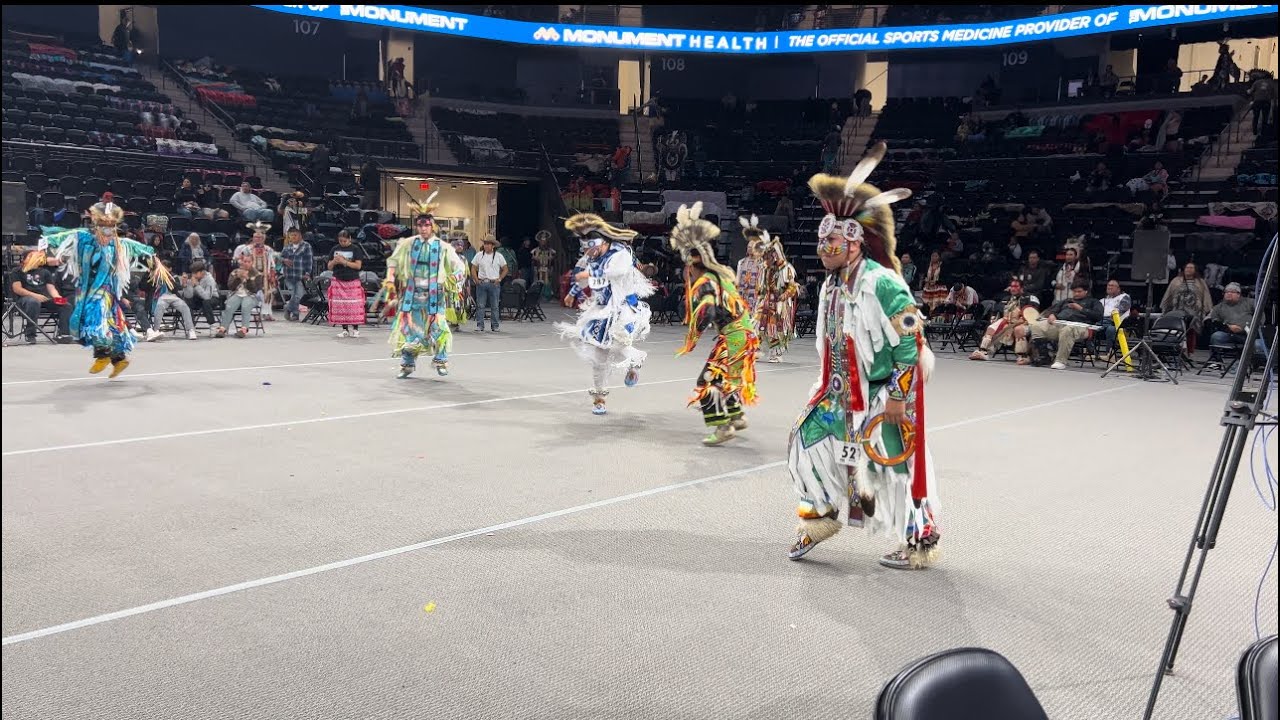 Jr Men’s Grass @ Black Hills powwow 2023