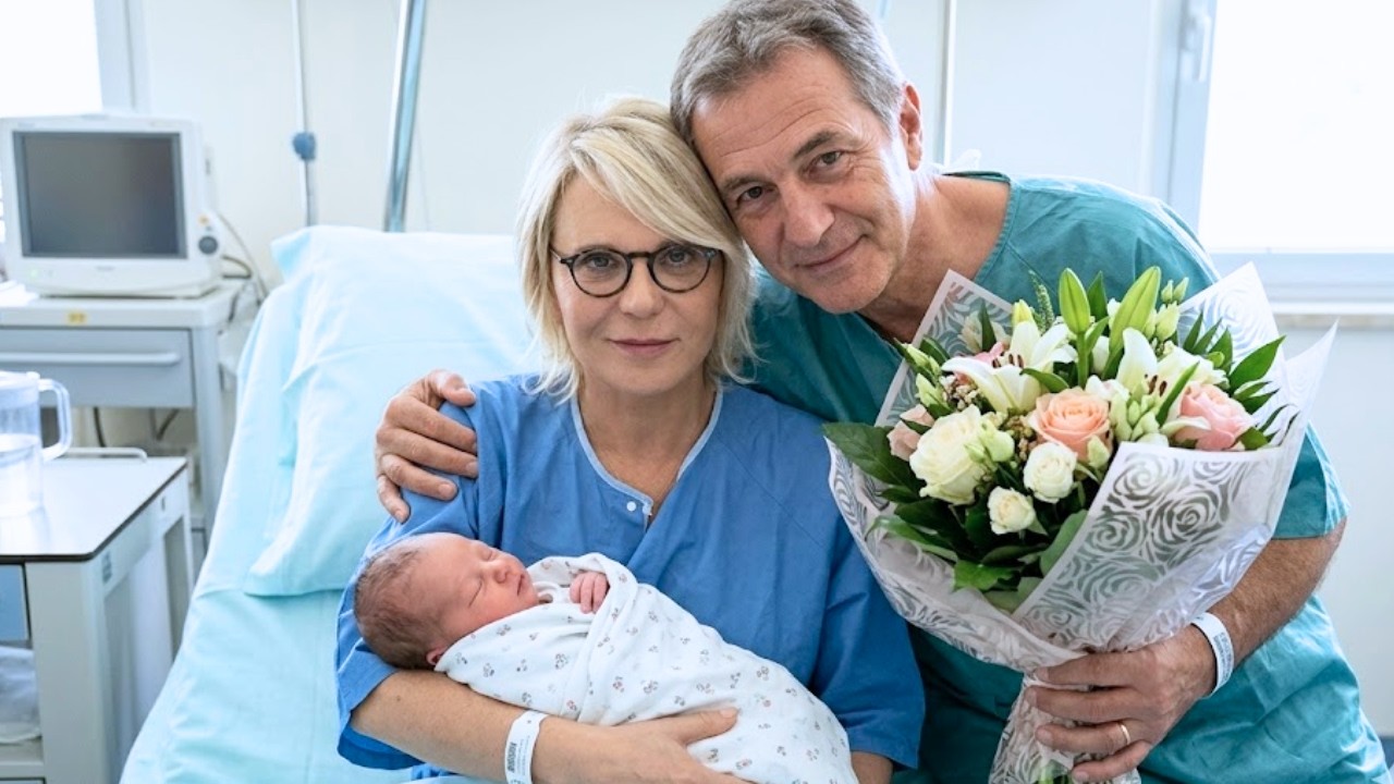 🌟 A 63 anni: Maria De Filippi ha rotto il silenzio e confessato la verità sulle voci.