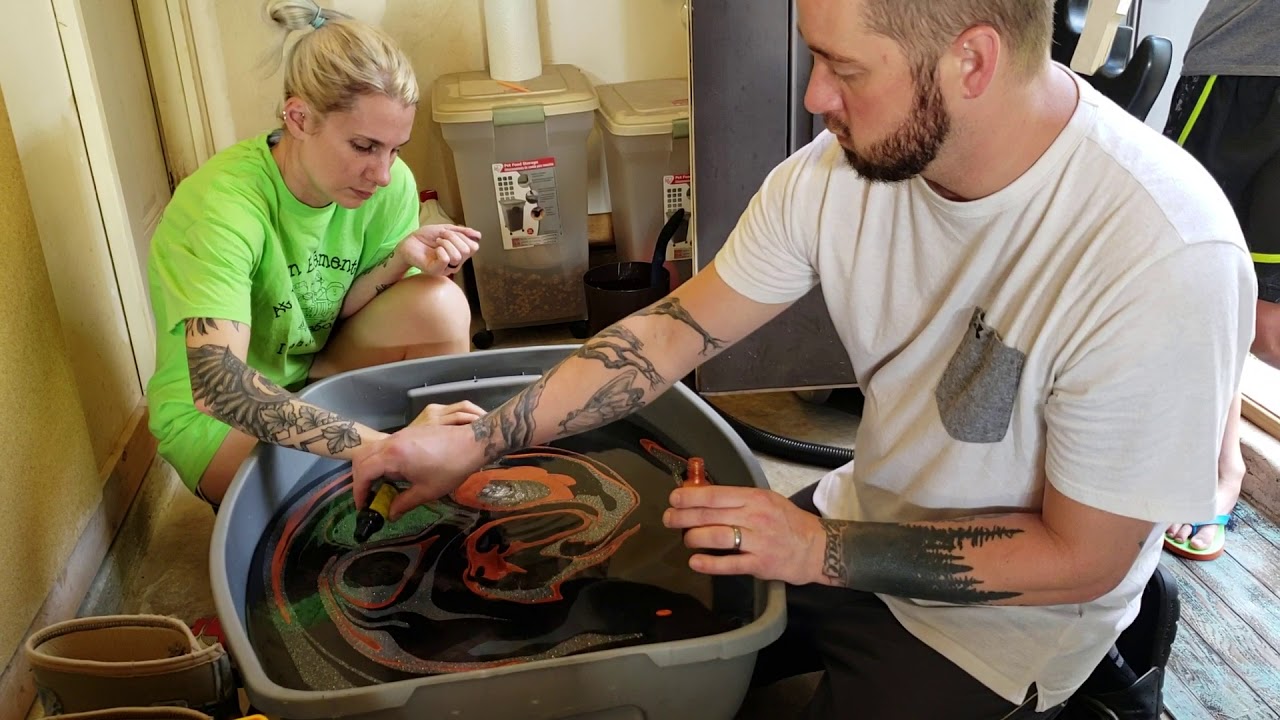 How to dip a guitar with magic marble paint
